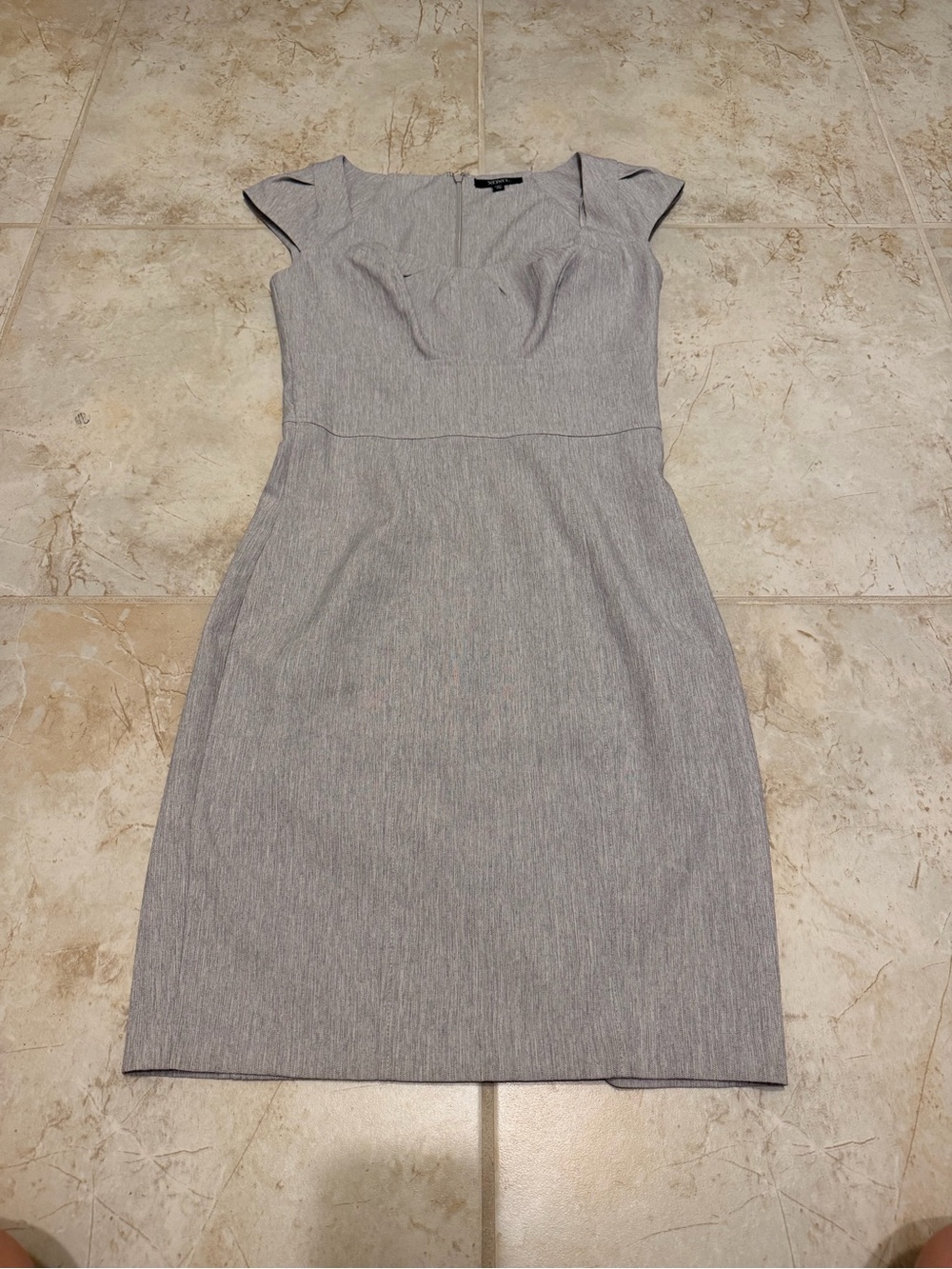 XOXO Heather Gray Cap-Sleeve Midi Dress